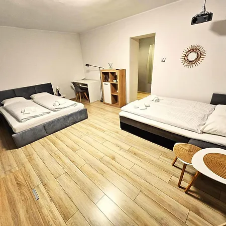Apartment Cozy 5 Min Walk From Rynek Square